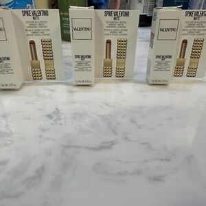 Valentino Spike Valentino Buttery Matte Lipstick x 3 MINI